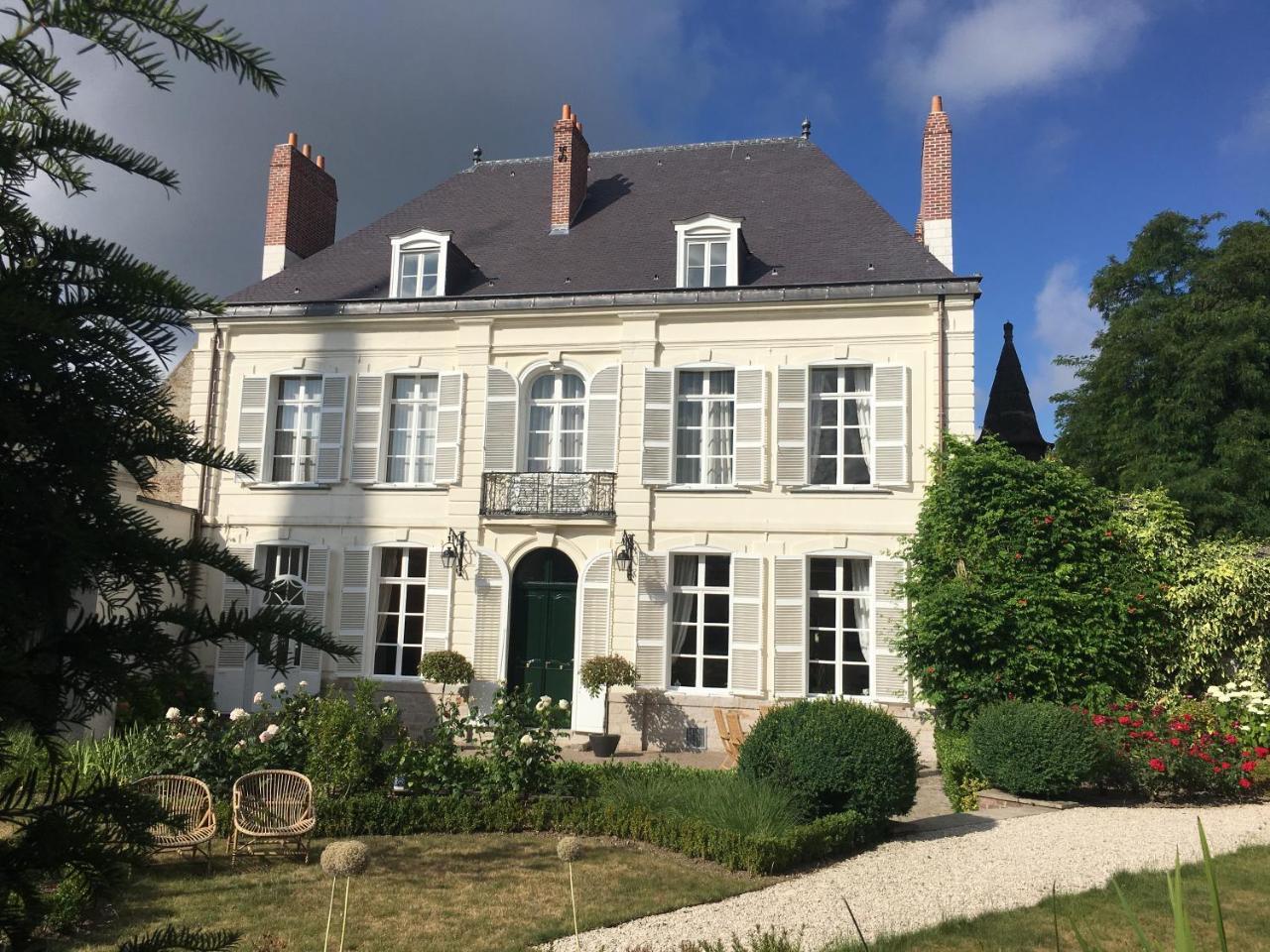 Entre Cour Et Jardin Bed & Breakfast Arras Luaran gambar